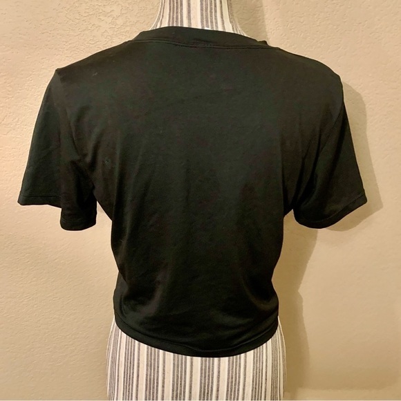 NEW Crop Top Large Black Short-Sleeved Lightweight Crewneck Stretch NWOT - Picture 7 of 12